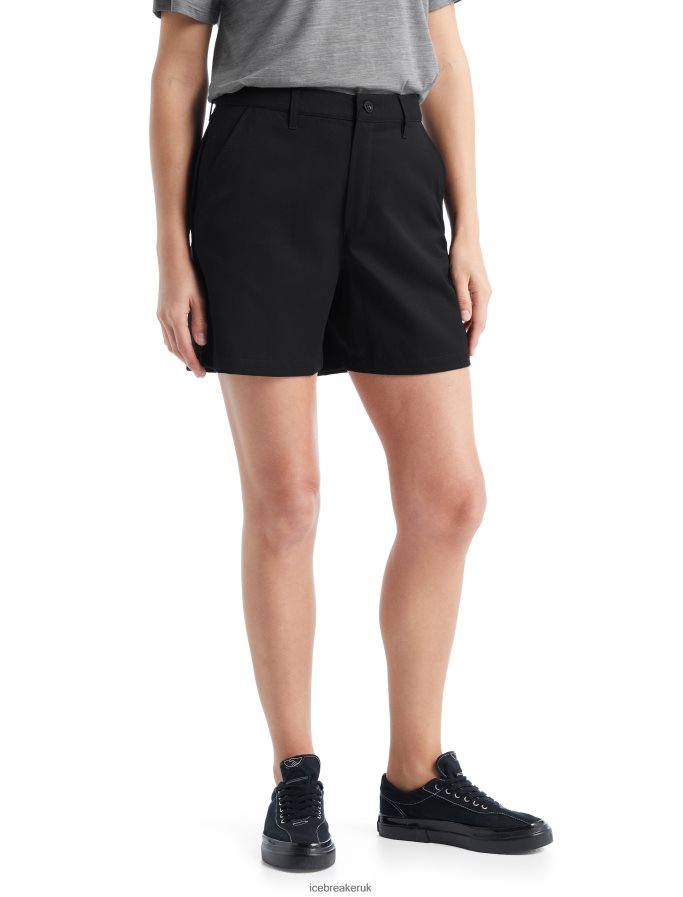 icebreaker_women_merino_berlin_shorts_z04nxr923_clothing_black.jpg Icebreaker Women Merino Berlin Shorts Z04NXR923 Clothing Black - Image 1