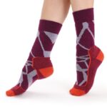 Icebreaker Women Merino Hike+ Medium Crew Socks Fractured Landscapes Z04NXR775 Accessories Purple Gaze/Go Berry