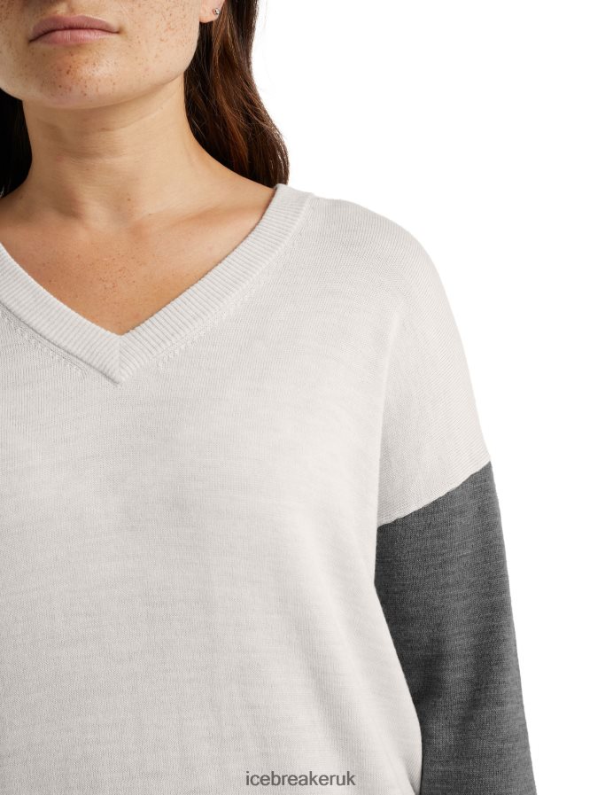 Icebreaker Women Merino Shearer V Neck Sweater Z04NXR875 Clothing Ecru Heather/Gritstone Heather - Image 5